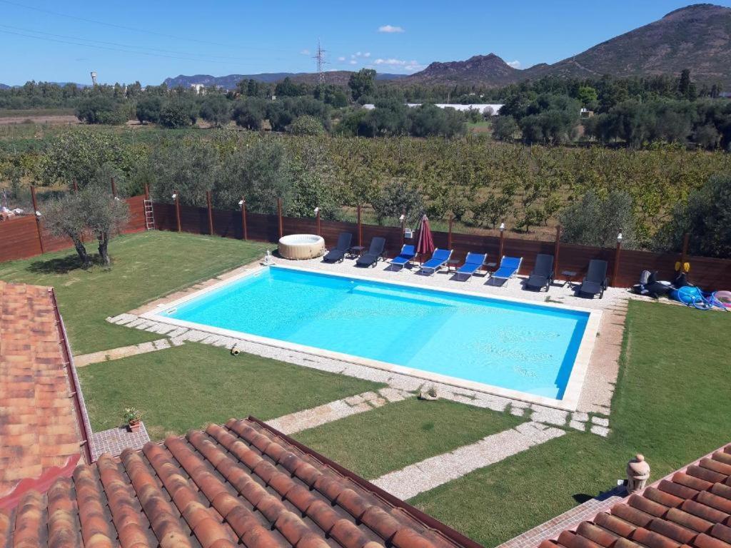 Villa Erilia San Giovanni Suèrgiu Eksteriør bilde